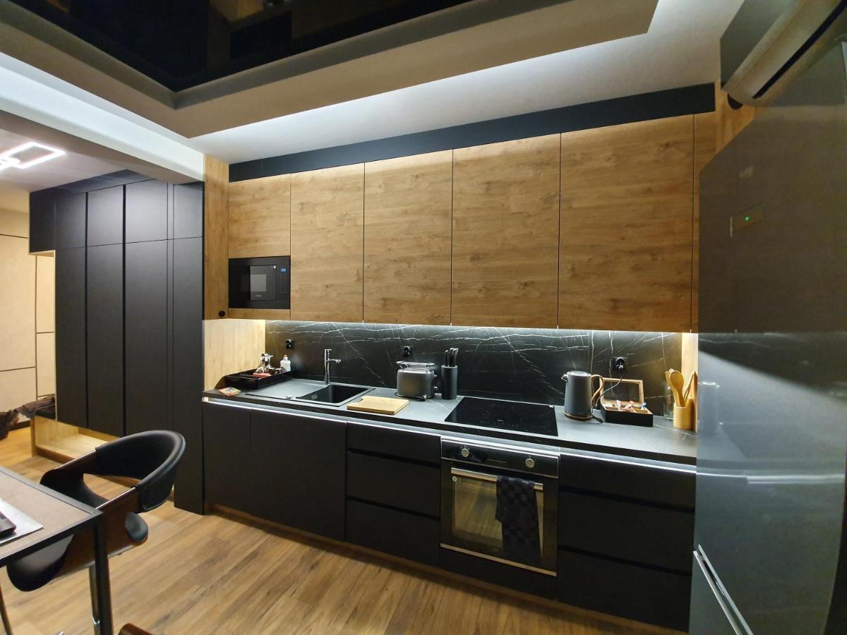 Apartament Skarbowa 1 A Silver And Gold レシュノ エクステリア 写真