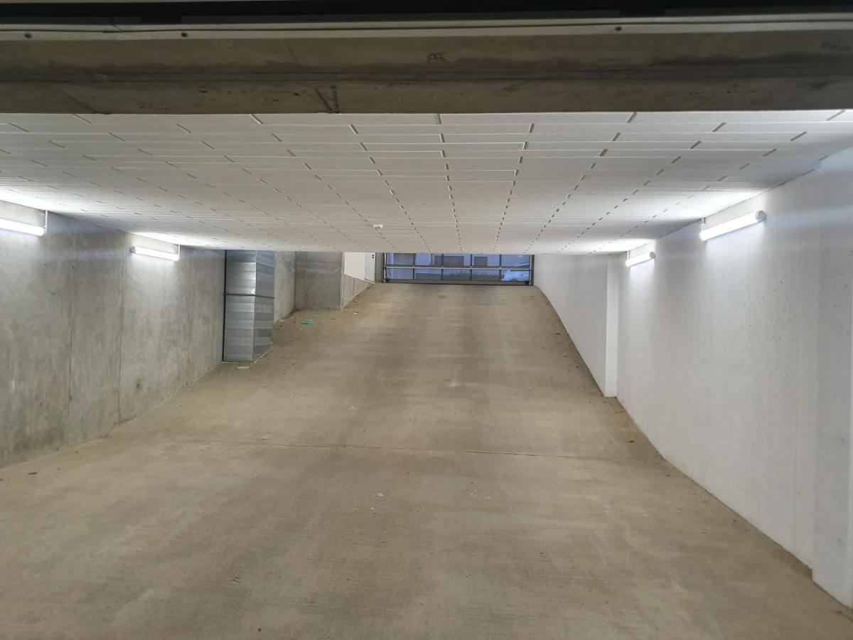 Apartament Skarbowa 1 A Silver And Gold レシュノ エクステリア 写真